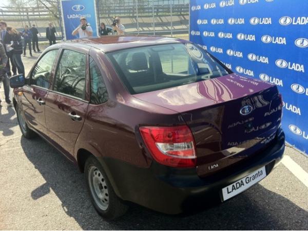 Lada Granta вышла в свет. Первый тест-драйв в Пятигорске